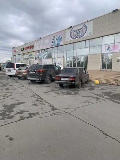 Сдам торговое помещение, 720 м²