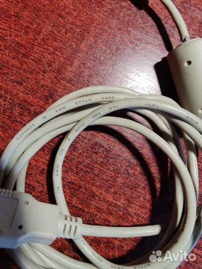 Кабель USB - mini USB