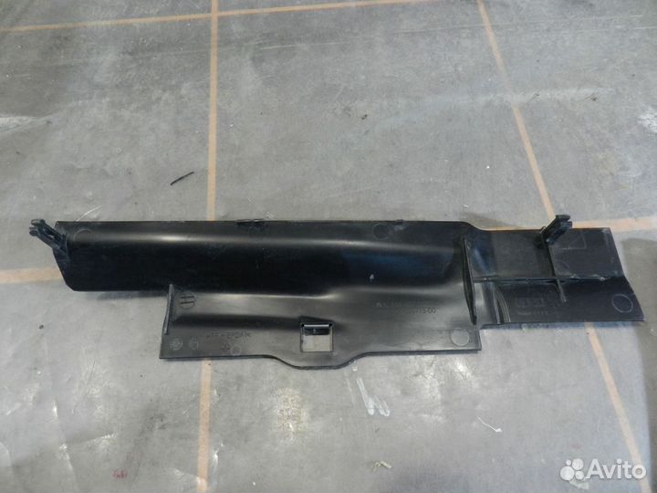 Дефлектор воздушный левый - Mercedes-Benz A W176