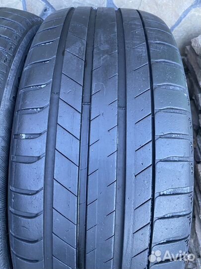 Michelin Latitude Sport 3 235/55 R19 и 255/50 R19 101Y