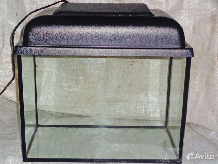 Аквариумы 20 и 15литров голдфиш новые. Тольяти