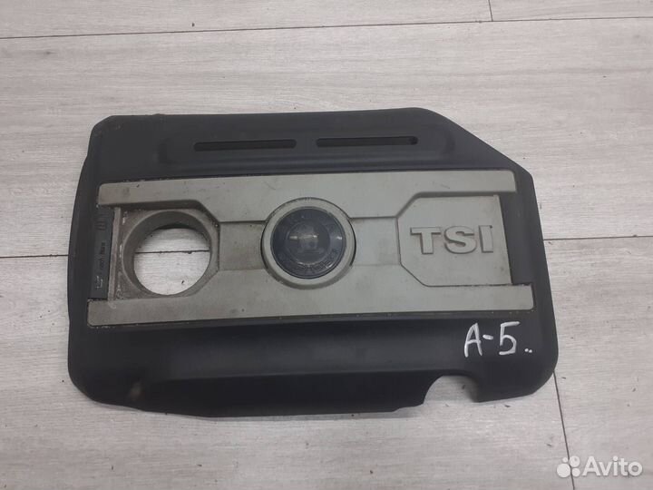 Накладка двигателя декоративная Skoda Octavia A5