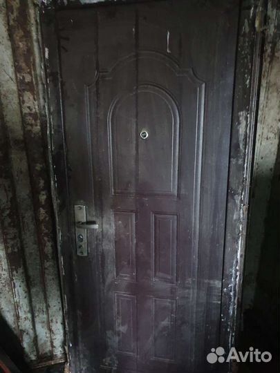 Дверь входная металлическая
