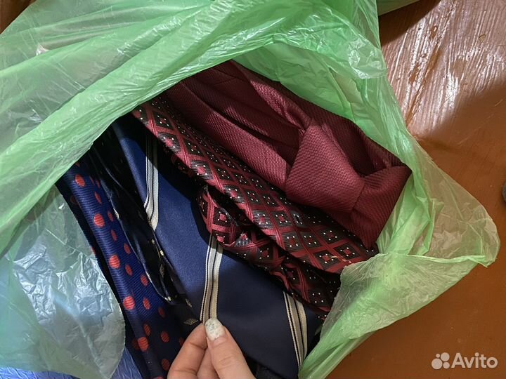 Галстуки. Пакетом