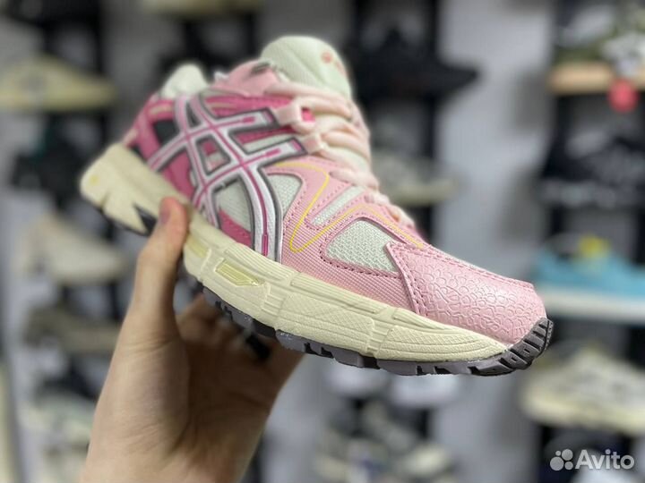 Кроссовки женские Asics Gel-Kahana 8 Medium Powder