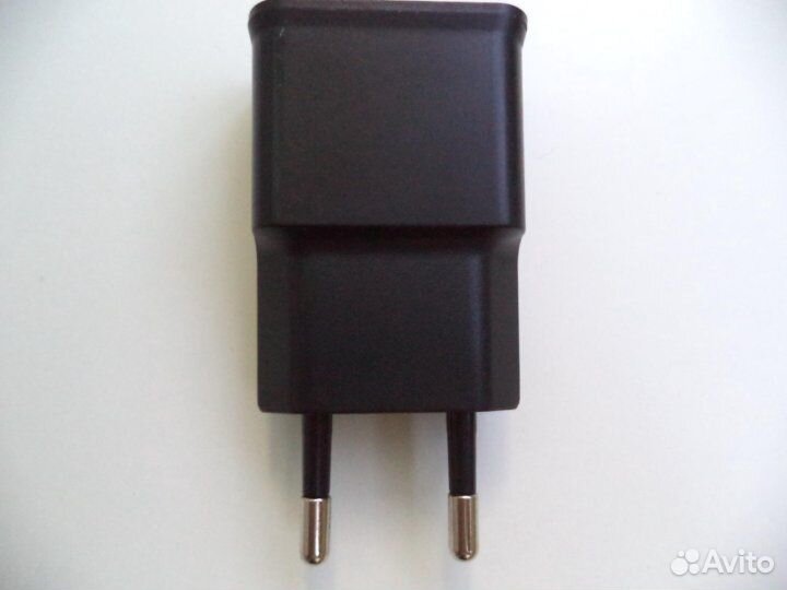 Зарядное устройство USB 5V 2A