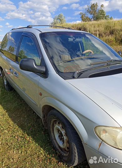 Chrysler Voyager 2.4 AT, 2001, 383 343 км