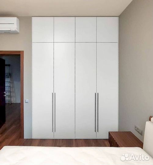 Шкаф стенка