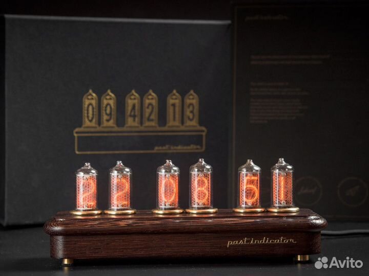 Ламповые часы Восток-4 Black