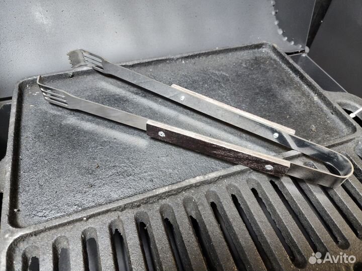 Щипцы с деревянными ручками малые