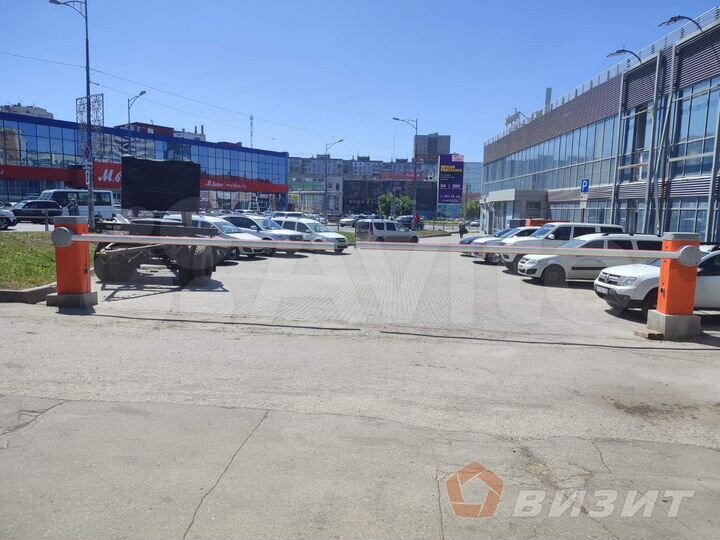 Помещение на первой линии Московского шоссе