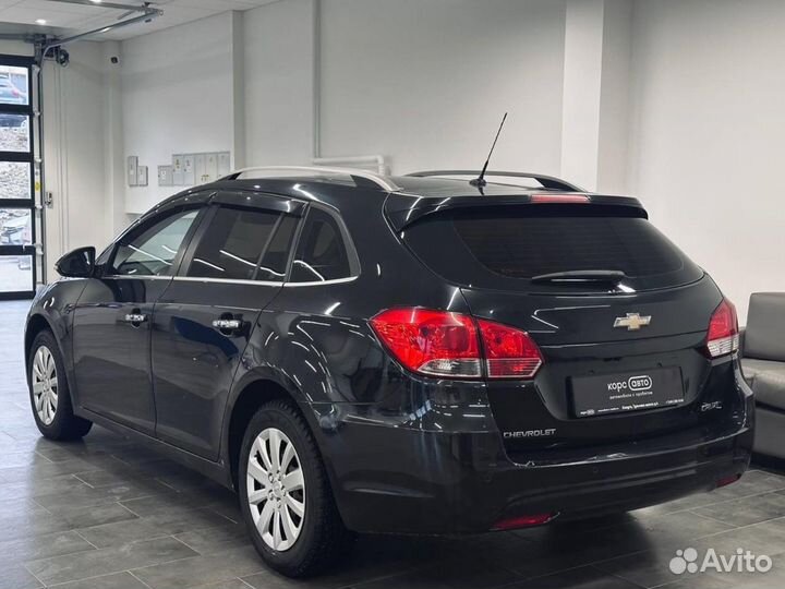 Chevrolet Cruze 1.8 AT, 2014, 127 932 км