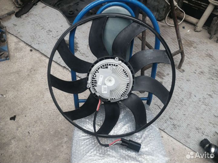 Вентилятор охлаждения BMW X5 F15 N55