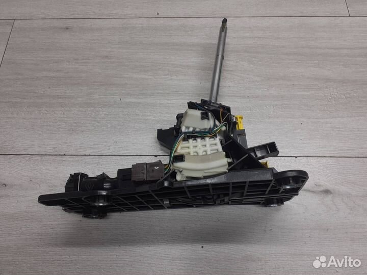 Селектор АКПП Renault Megane 3 / Fluence