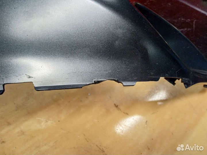 Suzuki GSX-R 1000 K5 - K6. Накладка воздуховода