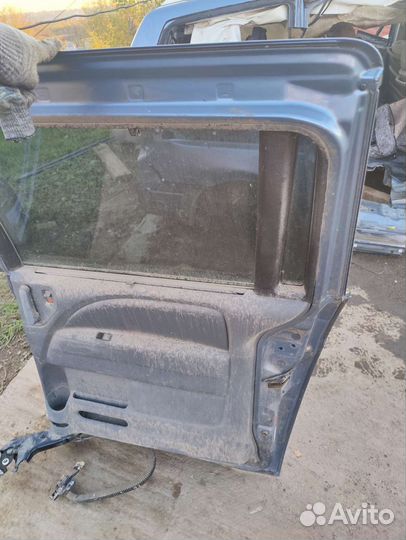 Дверь сдвижная правая Honda Odyssey Nord America