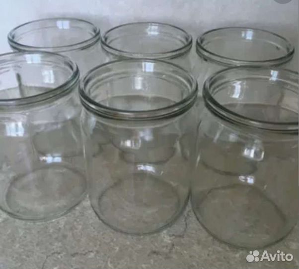 Продаю банки 0,5, 0.7л, с винтовыми крышками