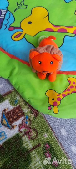 Развивающий коврик