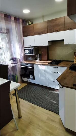 2-к. квартира, 43 м², 2/5 эт.