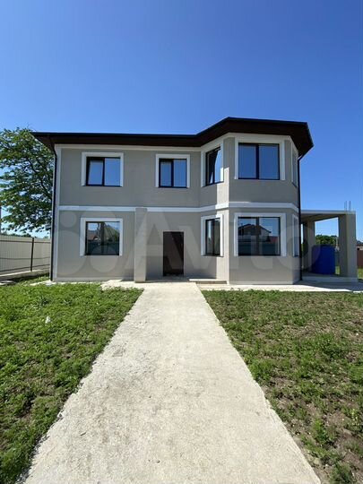 Дом 250 м² на участке 6 сот.