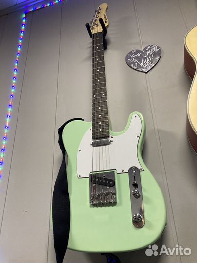 Fender Telecaster гитара с бекграундом