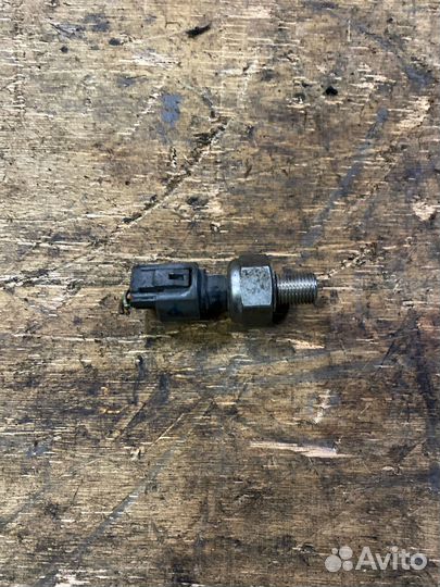 Датчик детонации Toyota nadia