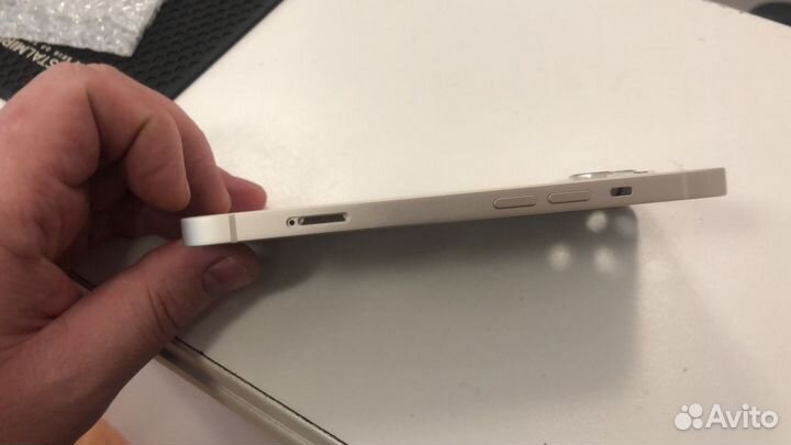 iPhone 13 256 (донор на запчасти)