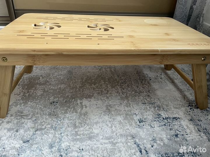 Столик доя ноутбука