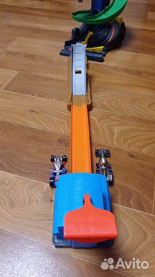 Трек хот вилс кобра