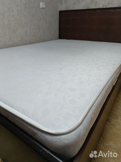 Матрас 140х200 бу
