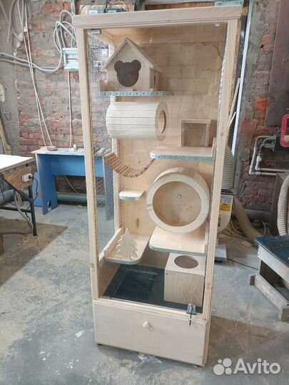 Витрина для шиншилл, клетки, аксессуары