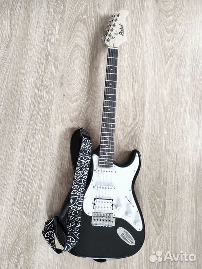 Электрогитара с комбиком rocket 126 практически но