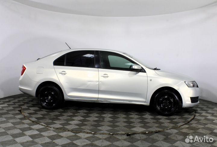 Skoda Rapid 1.6 МТ, 2014, 125 135 км