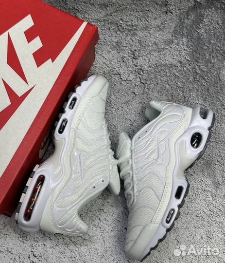 Nike air max tn plus white белые