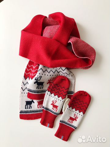 Комплект шарф и варежки женские