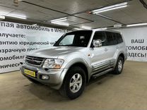 Mitsubishi Pajero 3.5 AT, 2001, 352 415 км, с пробегом, цена 897 000 руб.