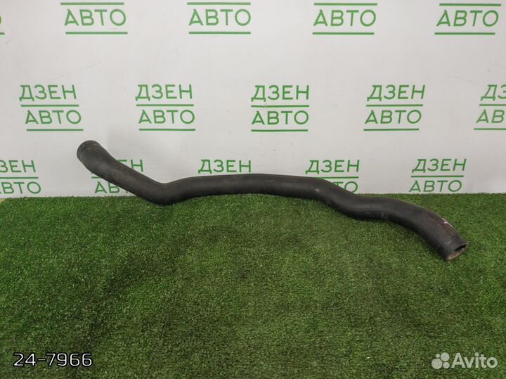 Патрубок радиатора Volvo S60, V70, S80