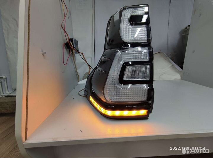 Стоп сигналы фонари Toyota Prado150 c18 стиль