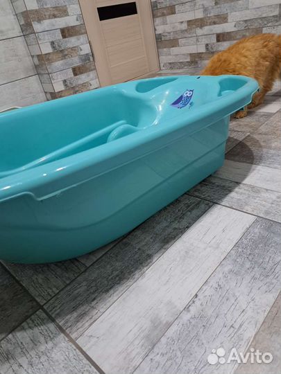 Ванночка для купания с горкой детская