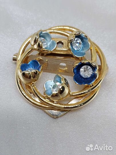 Зажим для платка,брошь со стразами