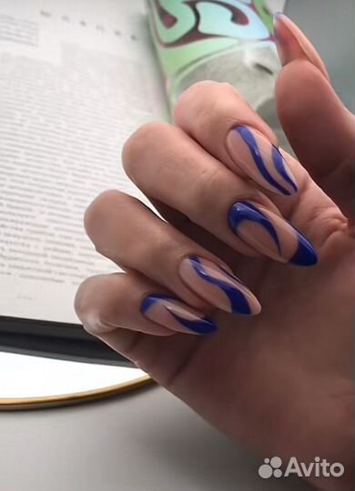 Мастер маникюра, педикюра