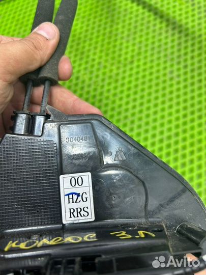 Замок двери задний левый Renault Coleos 2.5 2019