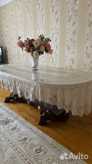 Стол большой