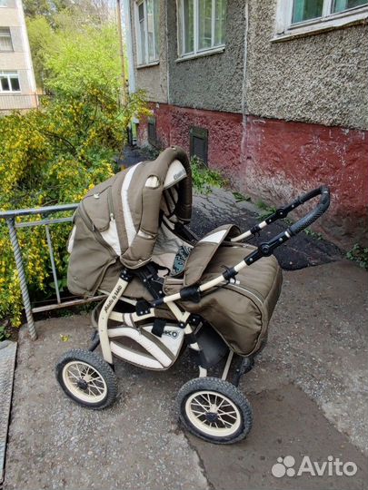 Прогулочная коляска 3 в 1 бу