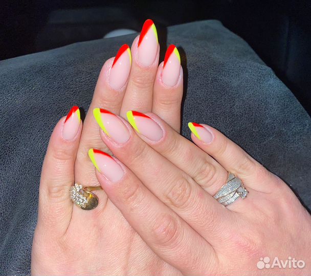 Наращивание ногтей