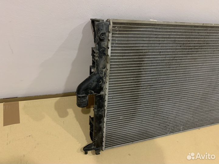 LADA Largus радиатор охлаждения