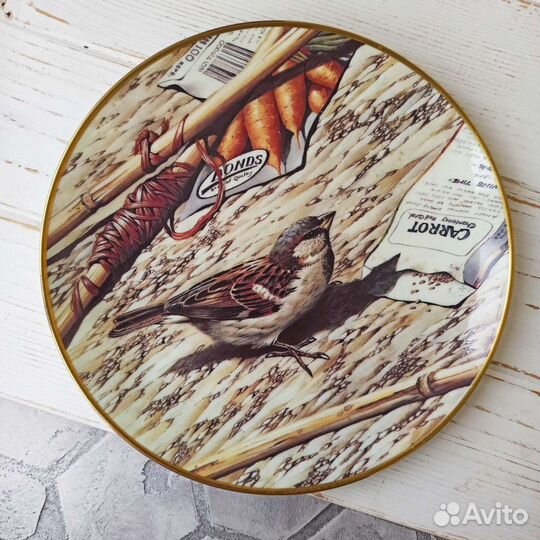Декоративные тарелки с птицами Wedgwood