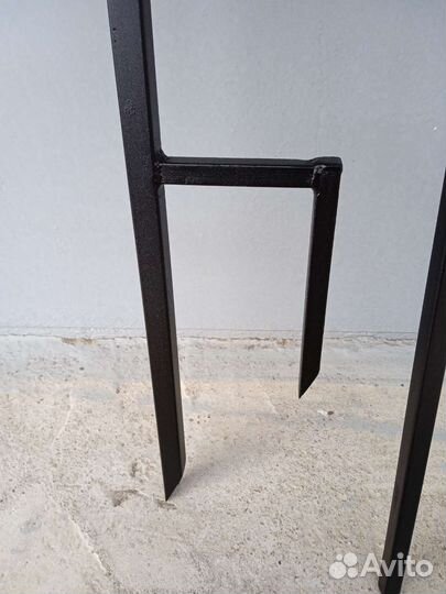 Махокрыл шест