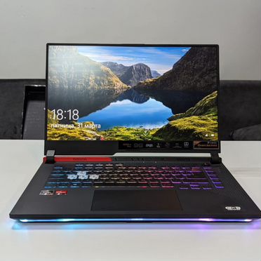 Игровой мощный ноутбук / Core i7 / RTX / SSD