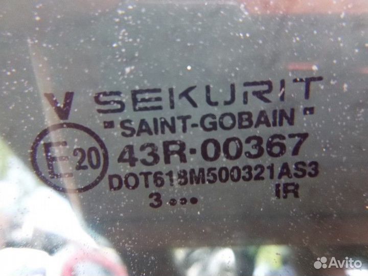 Стекло кузовное глухое правое porsche cayenne caye